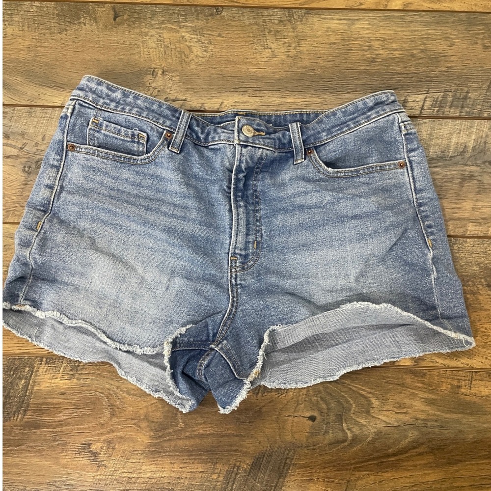 Old Navy OG Straight High Rise Cut Off Jean Shorts Light Wash Blue Denim 14